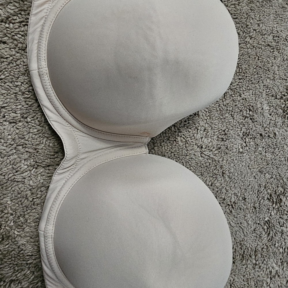 Cream Strapless Bra 40g
